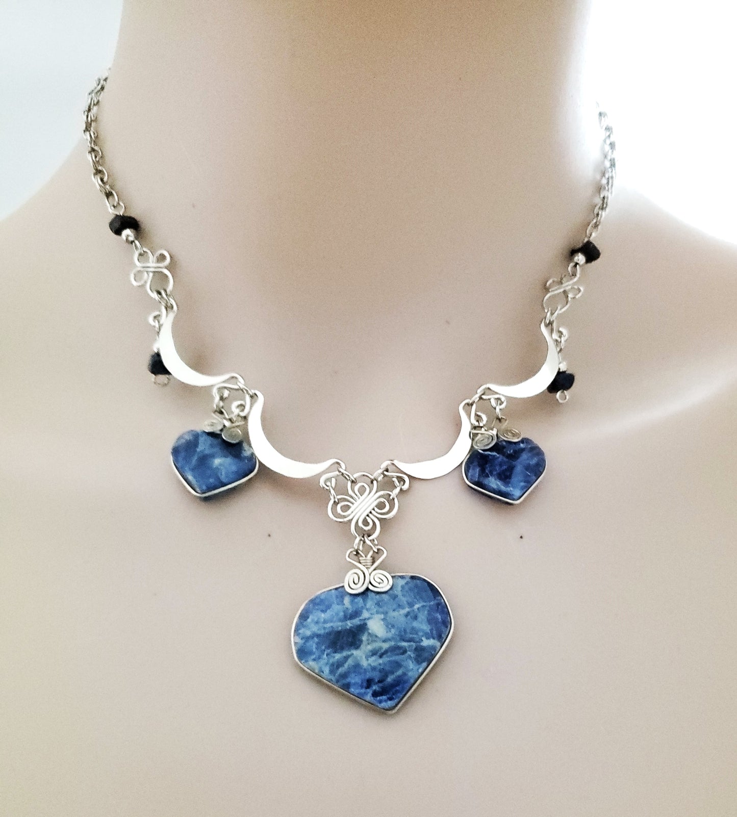 Handcrafted Necklaces Set with Natural Stone-SODALITE